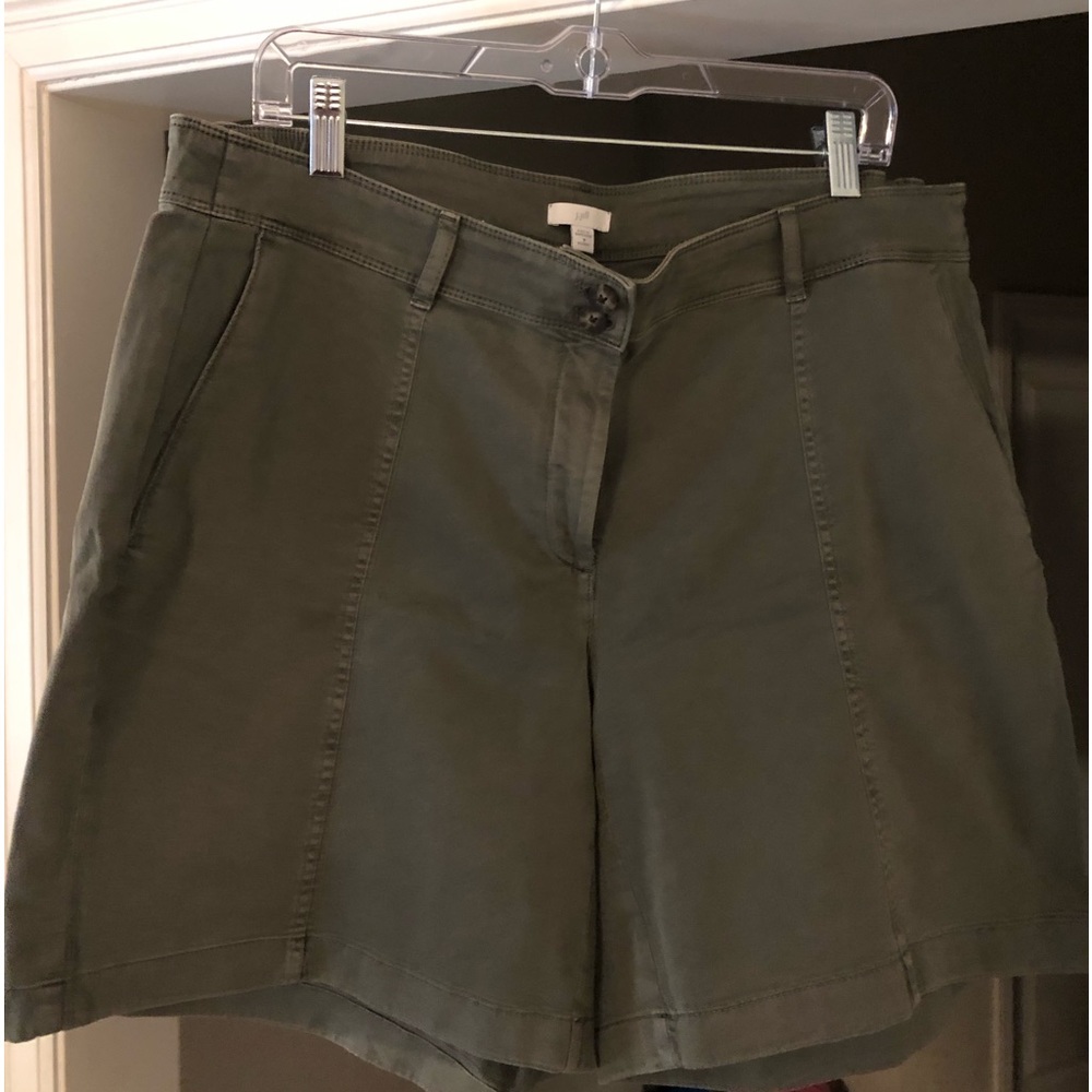 J. Jill Olive Green Sz 18 Shorts